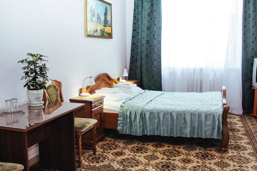 Отель Hotel Sluch Starokostyantyniv-83