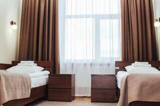 Отель Hotel Sluch Starokostyantyniv Стандартный двухместный номер с 1 кроватью или 2 отдельными кроватями-21